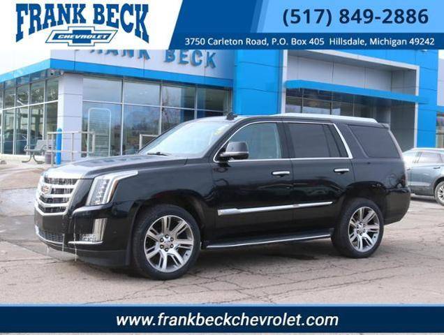 2017 Cadillac Escalade Luxury 4WD photo