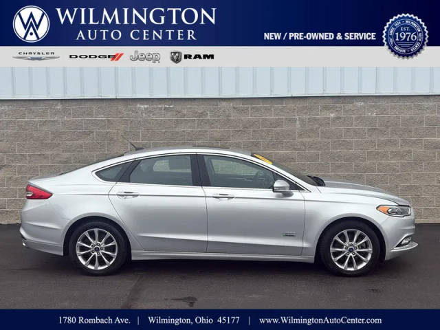 2017 Ford Fusion Energi SE FWD photo