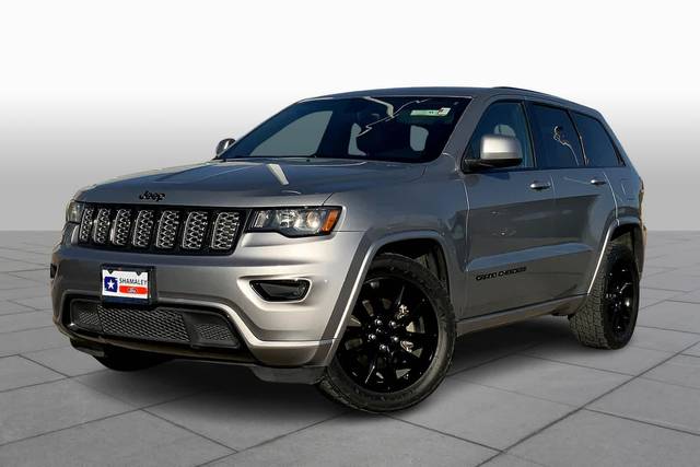 2017 Jeep Grand Cherokee Altitude 4WD photo