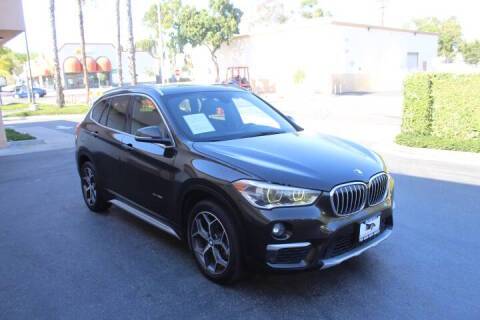 2017 BMW X1 xDrive28i AWD photo