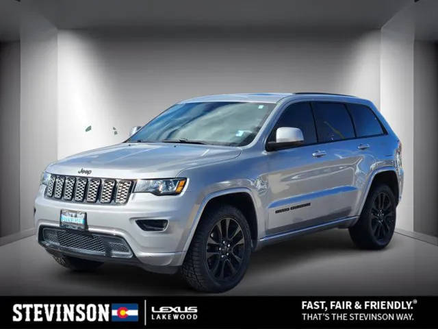 2017 Jeep Grand Cherokee Altitude 4WD photo