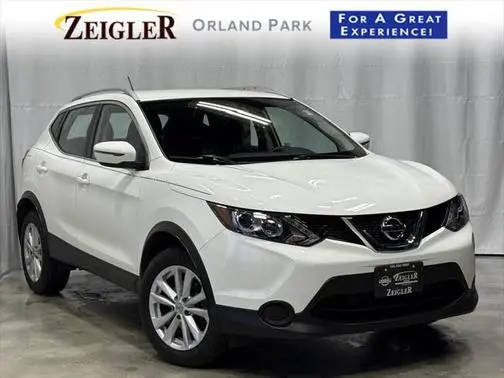 2017 Nissan Rogue Sport SV AWD photo