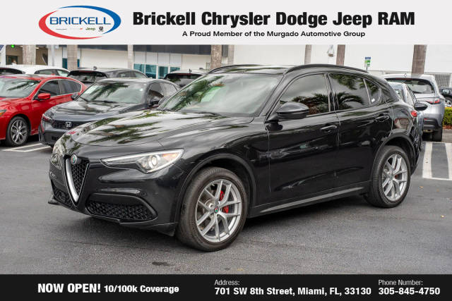 2018 Alfa Romeo Stelvio Ti Sport AWD photo