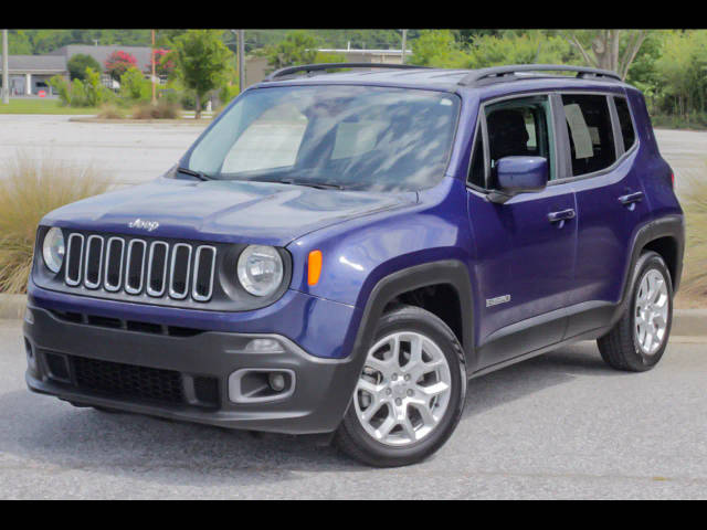 2017 Jeep Renegade Latitude FWD photo