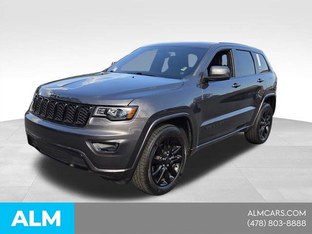 2017 Jeep Grand Cherokee Altitude 4WD photo