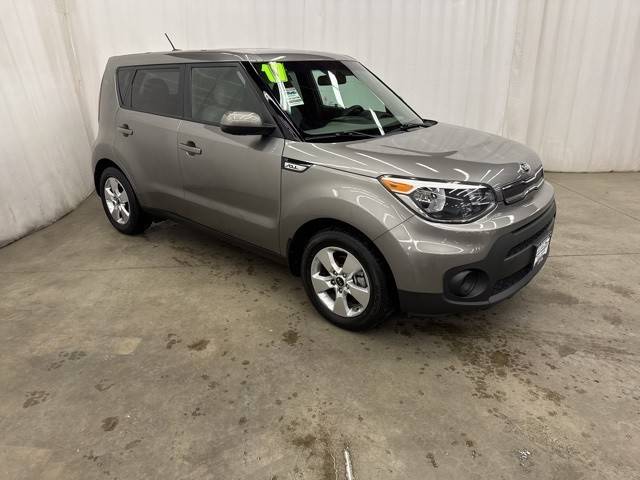 2017 Kia Soul Base FWD photo