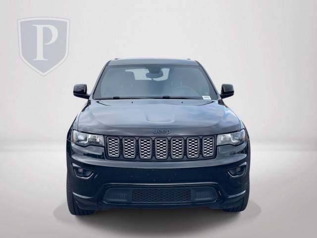 2017 Jeep Grand Cherokee Altitude 4WD photo