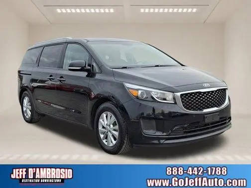 2017 Kia Sedona LX FWD photo