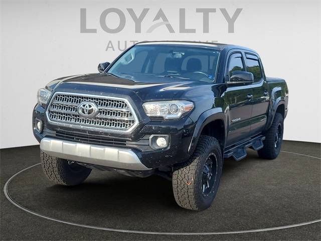 2017 Toyota Tacoma SR5 RWD photo