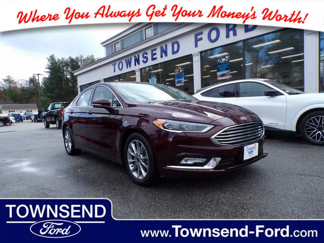 2017 Ford Fusion SE FWD photo