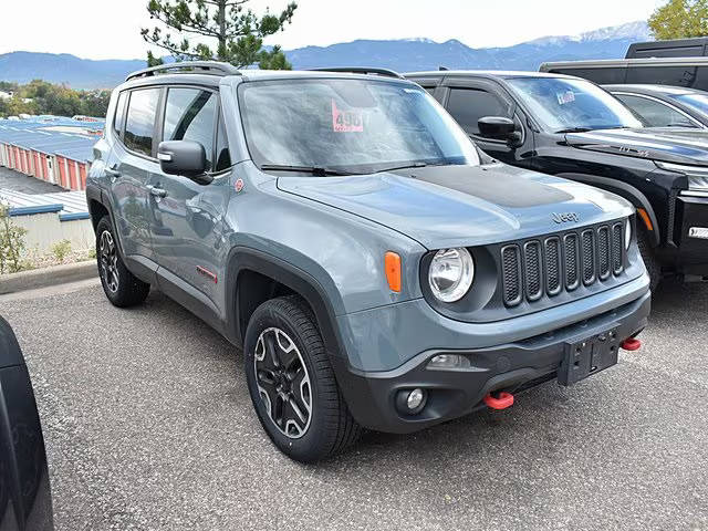 2017 Jeep Renegade Trailhawk 4WD photo