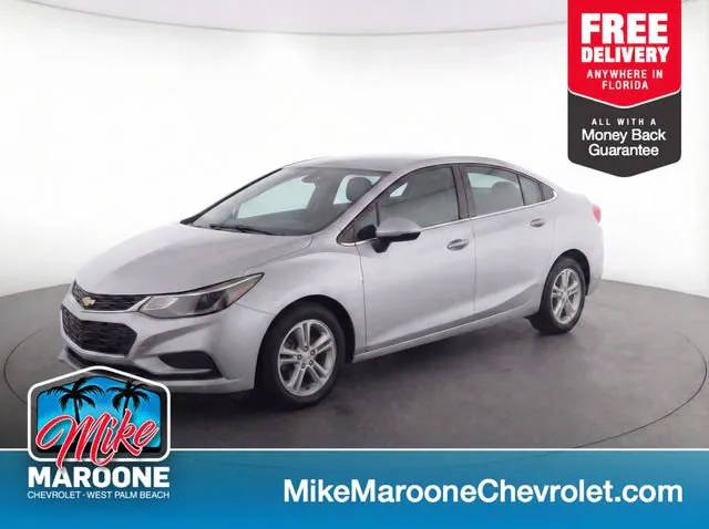 2017 Chevrolet Cruze LT FWD photo