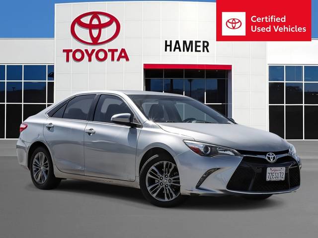 2016 Toyota Camry SE FWD photo
