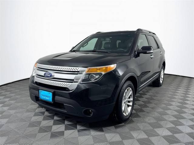 2015 Ford Explorer XLT 4WD photo