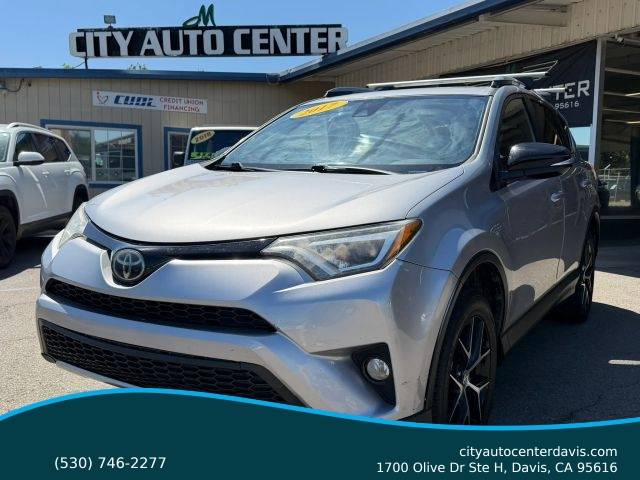 2017 Toyota RAV4 SE AWD photo