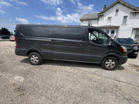 2017 Ford Transit Van  RWD photo