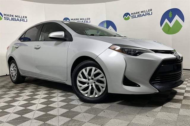 2017 Toyota Corolla LE FWD photo