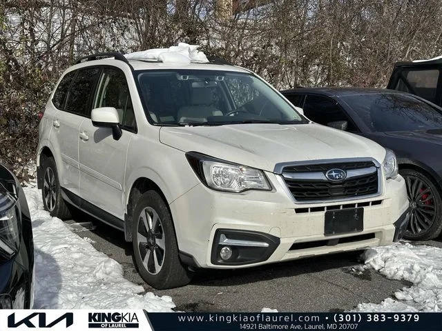 2017 Subaru Forester Premium AWD photo