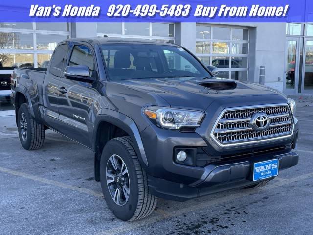 2017 Toyota Tacoma TRD Sport 4WD photo