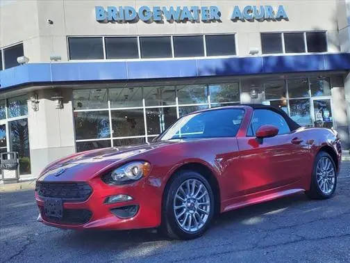 2017 FIAT 124 Spider Classica RWD photo
