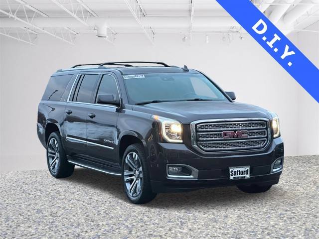 2016 GMC Yukon XL SLT 4WD photo