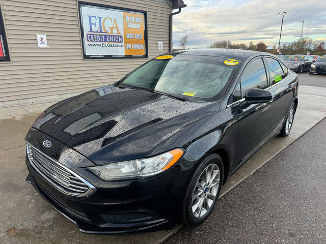 2017 Ford Fusion SE FWD photo