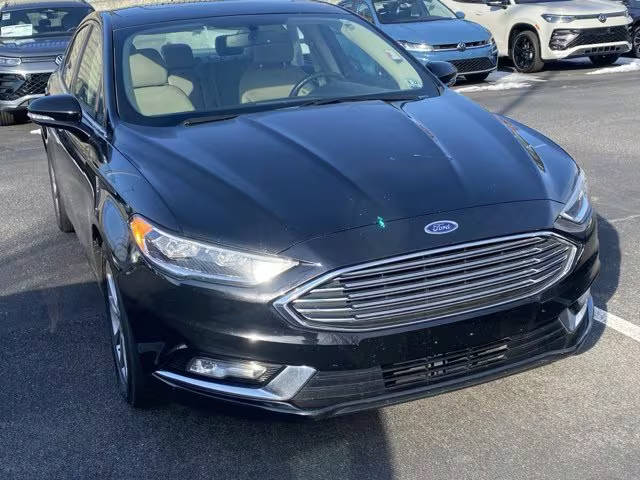 2017 Ford Fusion SE FWD photo