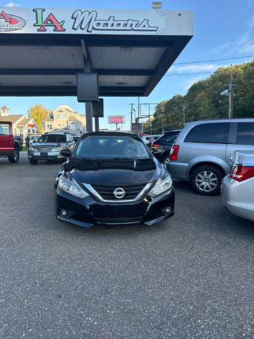 2017 Nissan Altima 2.5 SR FWD photo