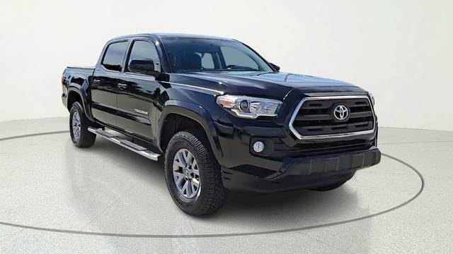 2017 Toyota Tacoma SR5 RWD photo