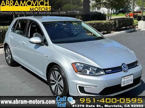 2016 Volkswagen e-Golf SE FWD photo