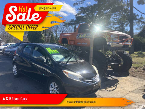 2015 Nissan Versa Note SV FWD photo