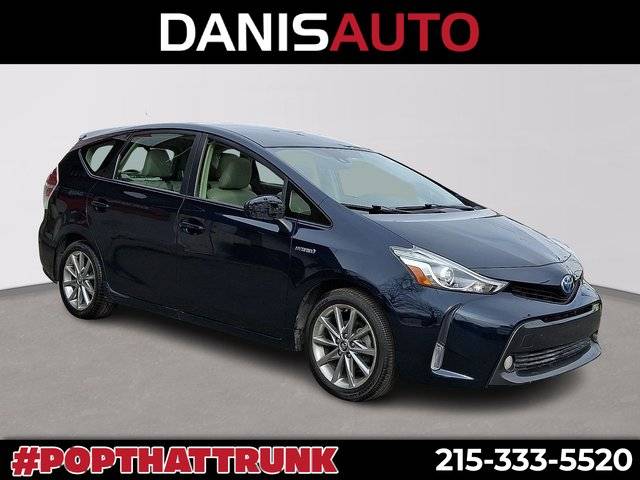 2017 Toyota Prius v Five FWD photo