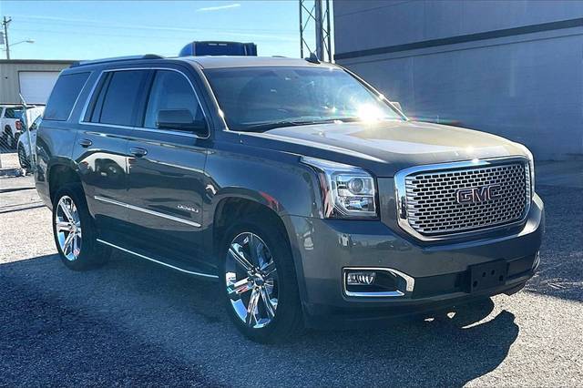 2017 GMC Yukon Denali 4WD photo