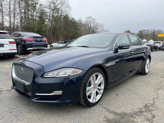 2017 Jaguar XJ XJL Portfolio RWD photo