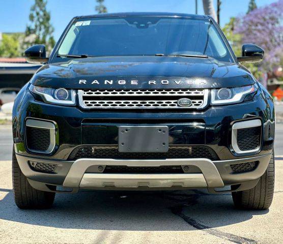 2017 Land Rover Range Rover Evoque SE 4WD photo