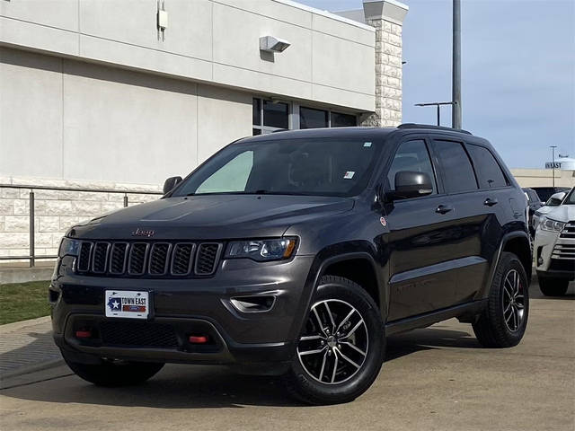 2017 Jeep Grand Cherokee Trailhawk 4WD photo