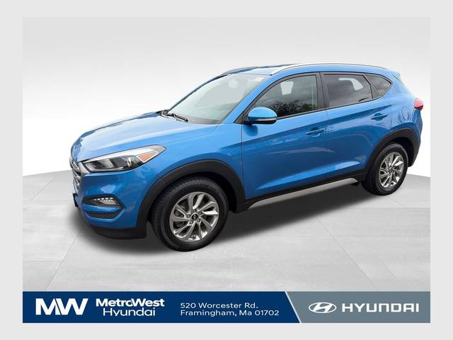 2017 Hyundai Tucson SE Plus AWD photo