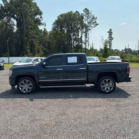 2017 GMC Sierra 1500 Denali 4WD photo