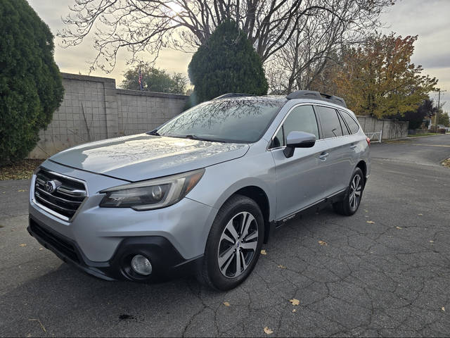 2018 Subaru Outback Limited AWD photo