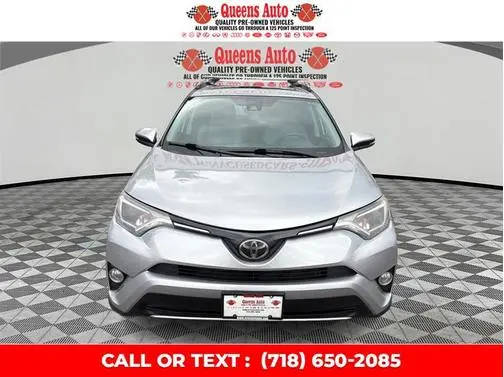 2017 Toyota RAV4 XLE AWD photo