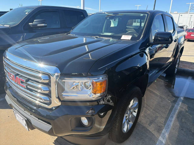 2017 GMC Canyon 4WD SLE 4WD photo