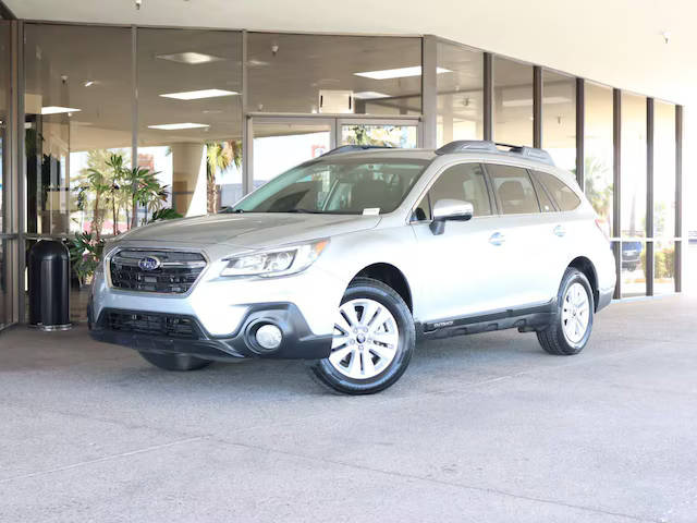 2018 Subaru Outback Premium AWD photo