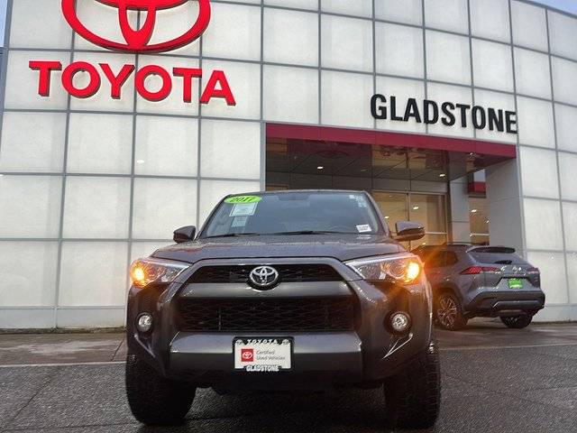 2017 Toyota 4Runner SR5 4WD photo