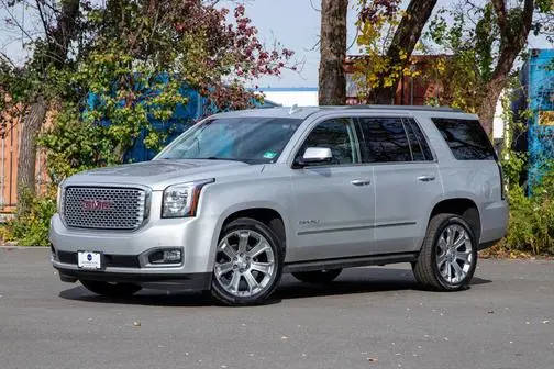 2017 GMC Yukon Denali 4WD photo
