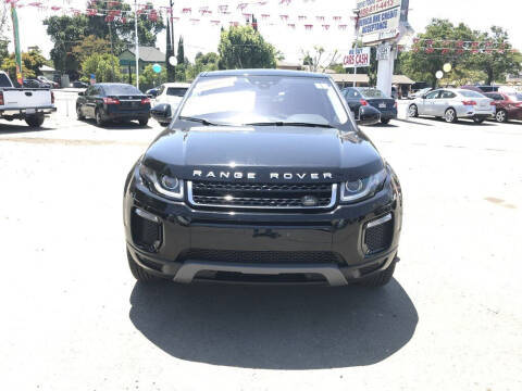 2017 Land Rover Range Rover Evoque SE Premium 4WD photo