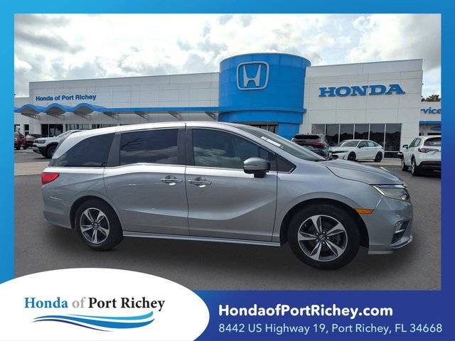 2018 Honda Odyssey Touring FWD photo