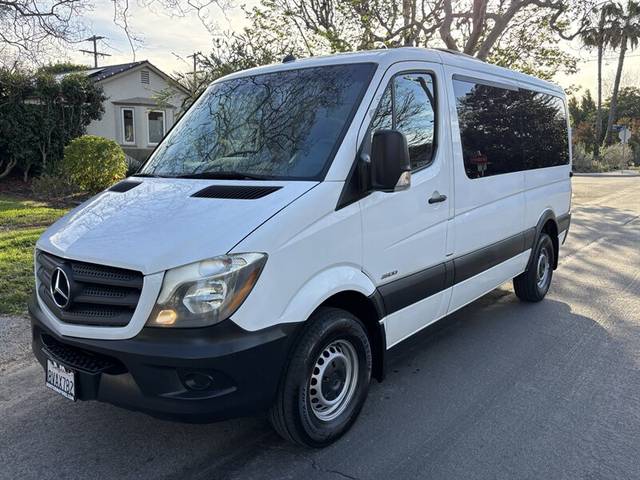 2016 Mercedes-Benz Sprinter  RWD photo