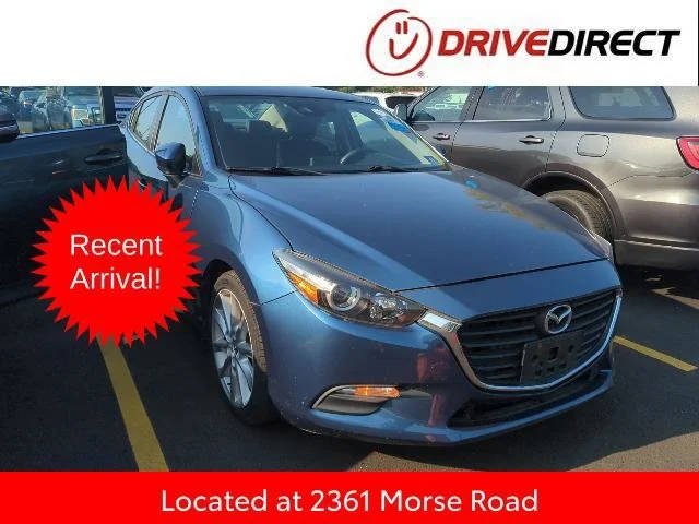 2017 Mazda 3 Touring FWD photo