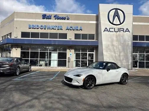 2017 Mazda MX-5 Miata Club RWD photo