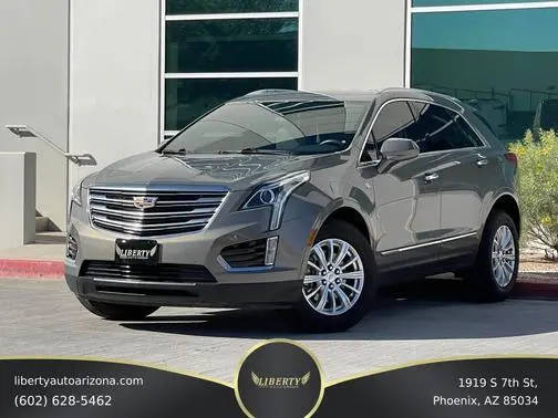 2017 Cadillac XT5 FWD FWD photo